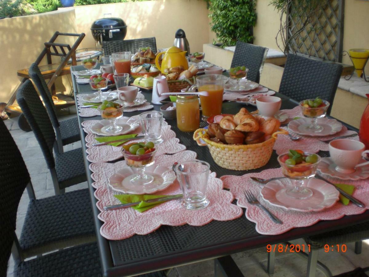 Mas Du Roc Bed & Breakfast Γκρας Εξωτερικό φωτογραφία